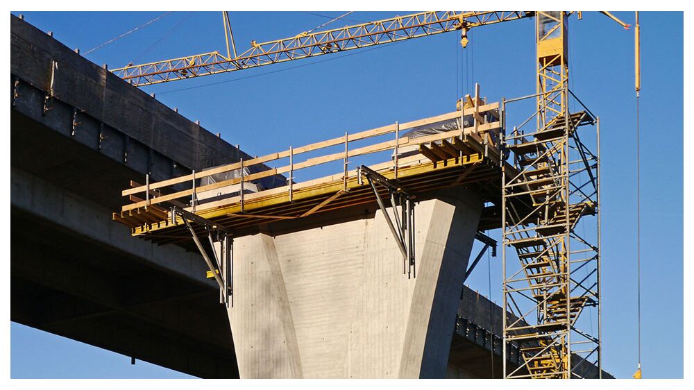 Highway Construction Runs on Wire Mesh