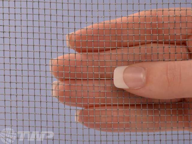 8 Mesh Galv Woven 27 Gauge (.017