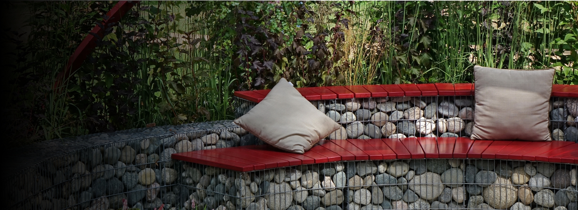 Get tips, best practices, and news on wire mesh projects and applications for home, DIY, architecture, and industry. 