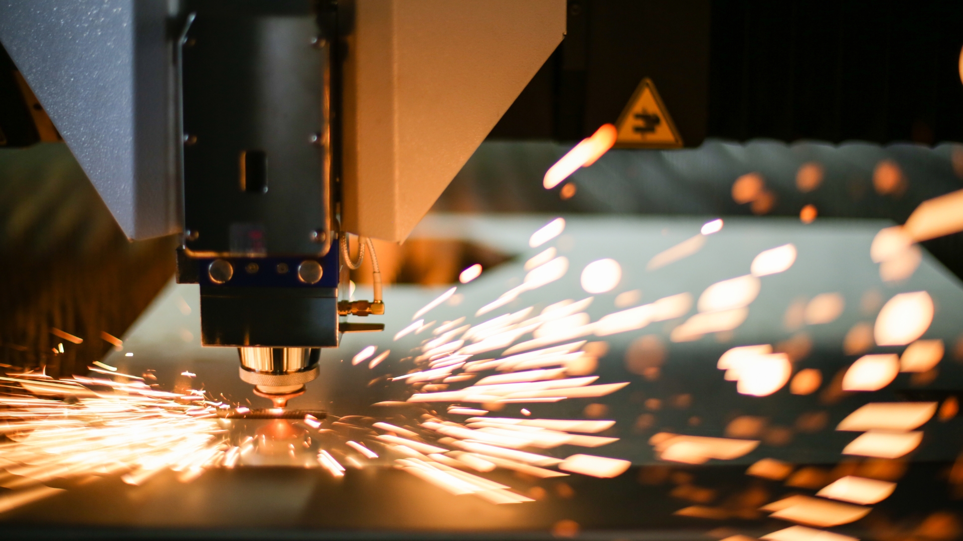 Wire mesh laser cutting machinery.